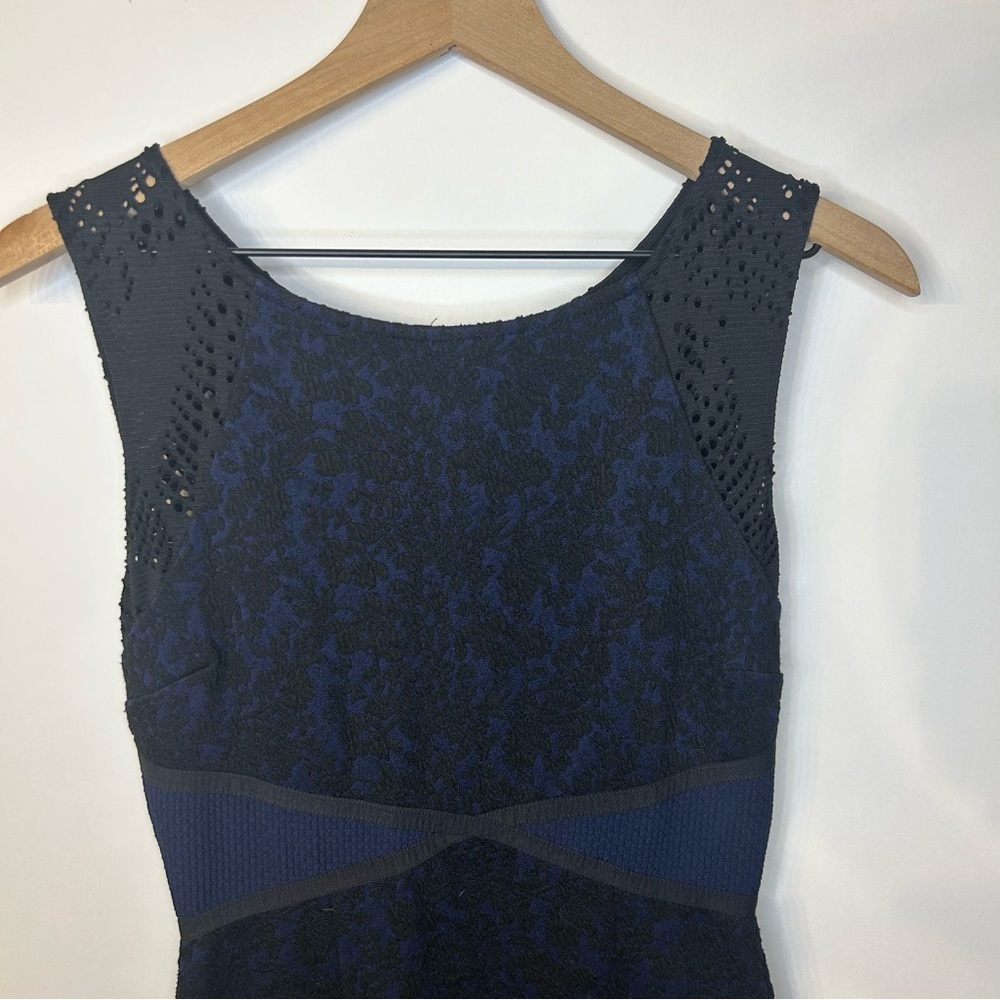 Anthropologie Blue and Black Moulinette Soeurs Larkin Sheath Dress, Size 8 - Picture 5 of 13